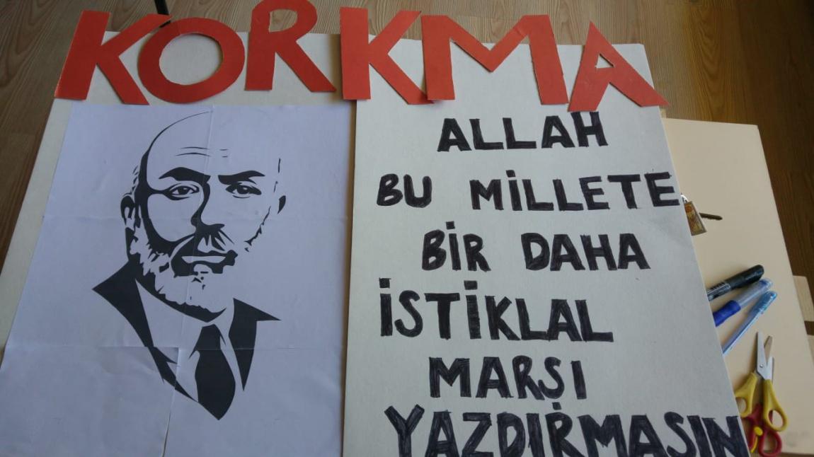 Okulumuzda 12 Mart İstiklal Marşının Kabulü ve Mehmet Akif ERSOY´u Anma programı düzenlendi.